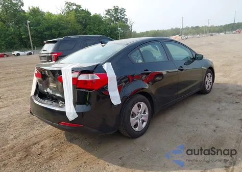 2015 Kia Forte Lx из США, поврежденный, VIN KNAFX4A68F5429587